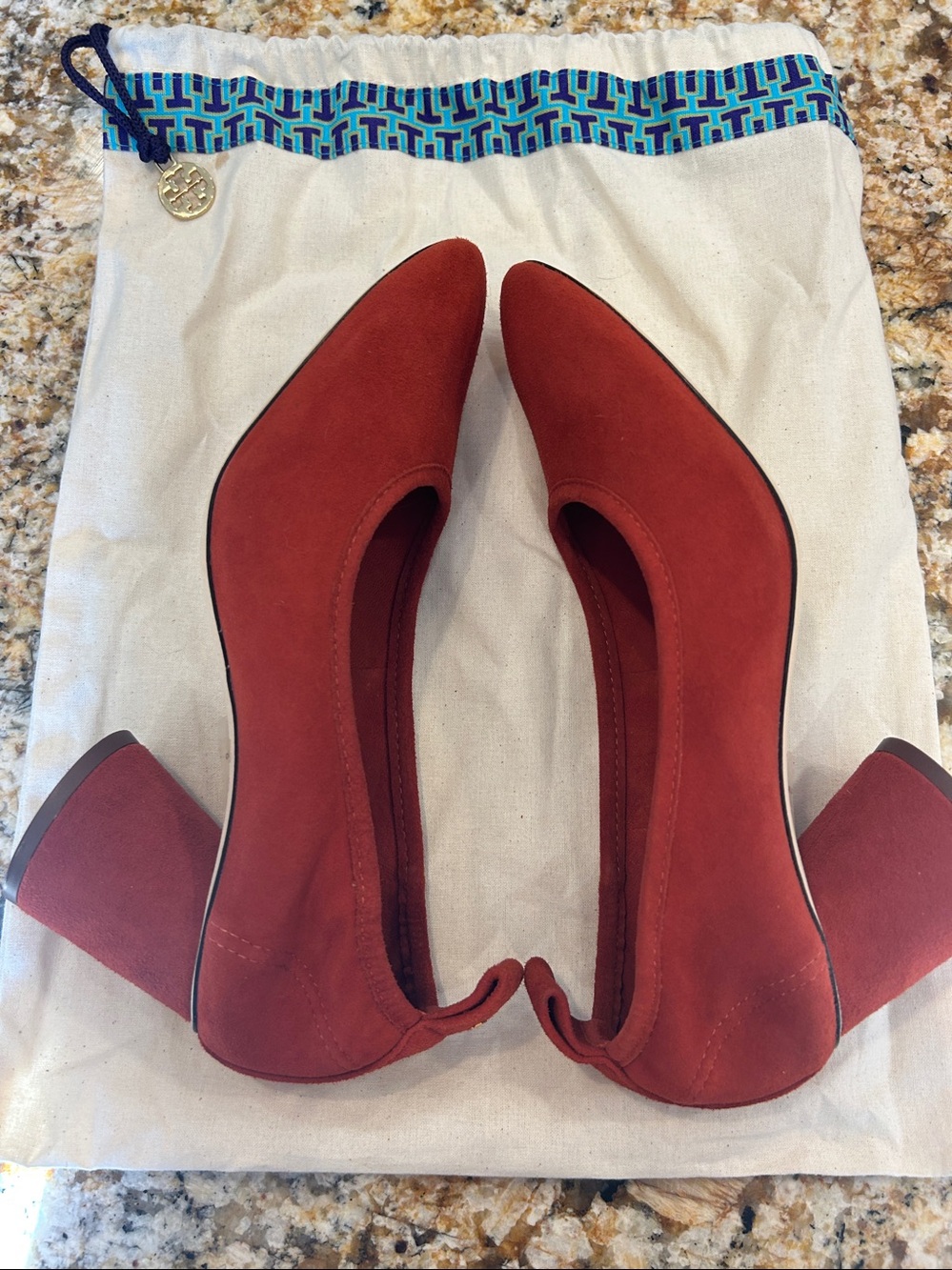 Tory Burch Rust NWOT chili pepper red  heels with Logo Tab 2.5 inch heel -